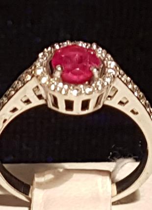 Серебряное кольцо Алина с рубином. Артикул 1691/9р-RUB 19