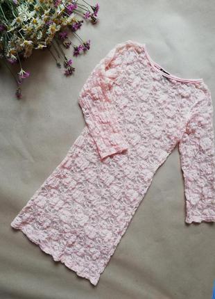 Женственное платье-чехол нежно-розового цвета от signature