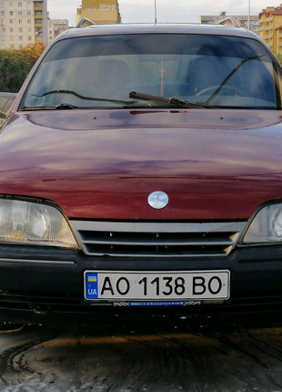 Opel Omega A 2.0i