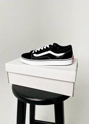 Vans old skool black and white