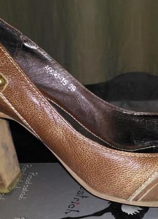 Женские классические кожаные туфли на каблуке proud ostrich