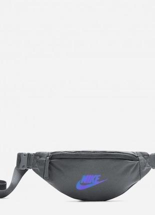 Сумка на пояс (бананка) Nike Nk Heritage Hip Pack - Small Сера...