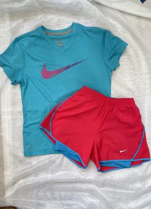 Яскравий комплект шорти та футболка nike ❤️‍🔥 момент