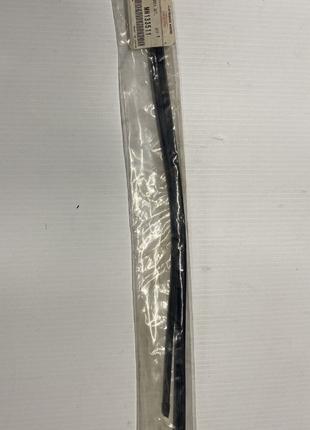 Резинка стеклоочистителя (к-т 2шт), Mitsubishi, MN133511