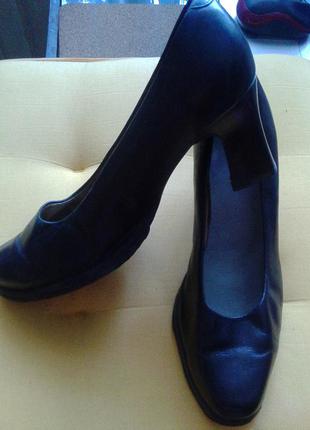 Дешево!! польские кожаные женские туфли из натуральной кожи! р.37