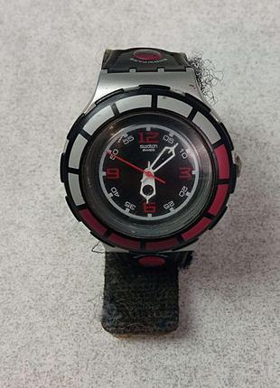 Наручные часы Б/У Swatch Scuba SHM105 SCRATCH & SLIDE
