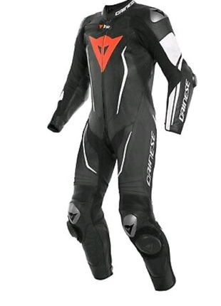 Мотокомбинезон Dainese Misano 2 D-Air Perforated Race Suit