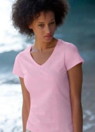 Женская футболка V-образным вырезом Sancakli розовая
