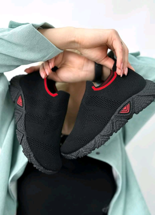 Стильні кросівки жіночі текстиль