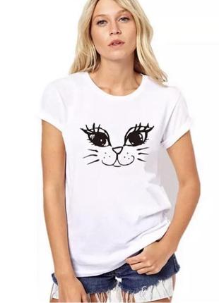Белая базовая футболка оверсайз с принтом глаза кошки m