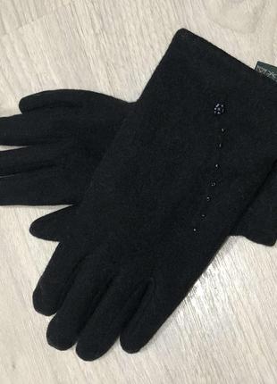 Зимние женские перчатки с меховой подкладкой