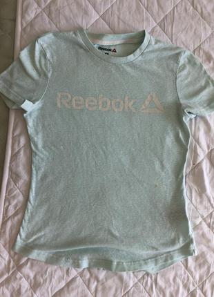 Спортивная женская фирменная футболка reebok мятного цвета