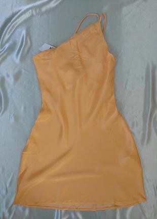 Легкое желтое платье от jennyfer