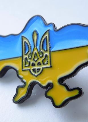 Брошка з гербом, прапором і картою України