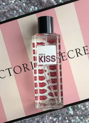 Luxe парфюмированный спрей мист victoria’s secret just a kiss ...
