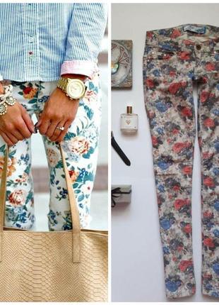 Красивые джинсы, штаны в цветочный принт