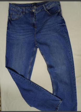 Жіночі джинси розмір l . сині джинси.