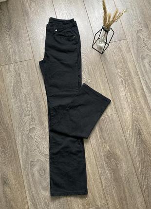 Papaya 38/8 s чорні прямі джинси