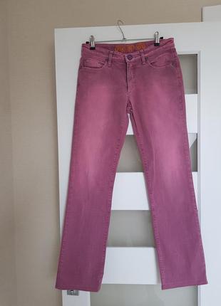 Стильні брендові джинси штани з вишивкою marlboro