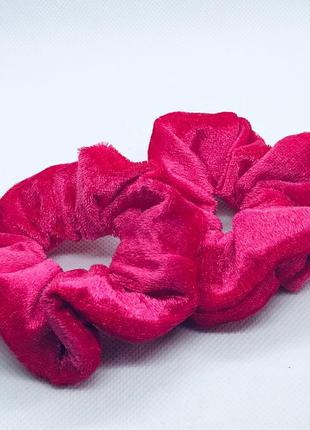Резинка для волос велюровая ярко розовый Скранч для волос