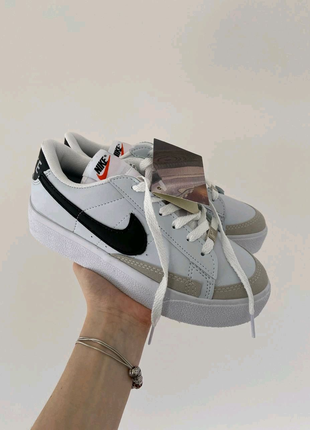 Nike Blazer Low White