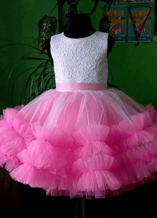 Нарядное  детское  платье для принцесс
