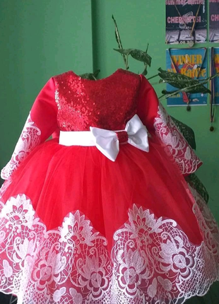 Красное нарядное платье  от 1 годик и больше на любой рост