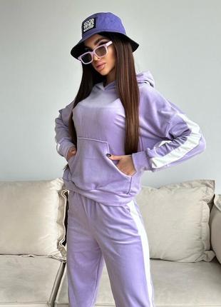 Спортивный костюм фиолетовый