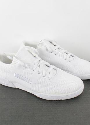 Reebok workout clean hot sale knit white