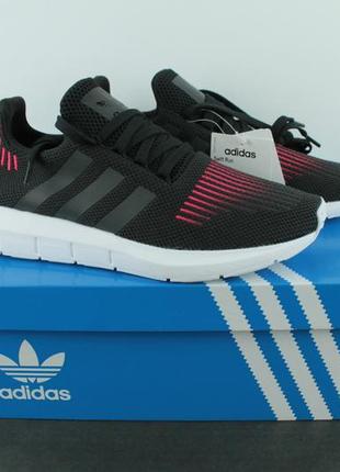 Оригінальні кросівки adidas swift run b37741