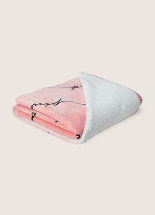 Плед victoria's secret plush fleece blanket