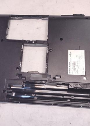 Нижня частина корпуса для ноутбука Fujitsu Lifebook E752, E571...