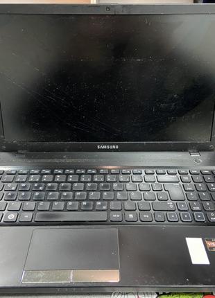 Ноутбук Samsung 305V