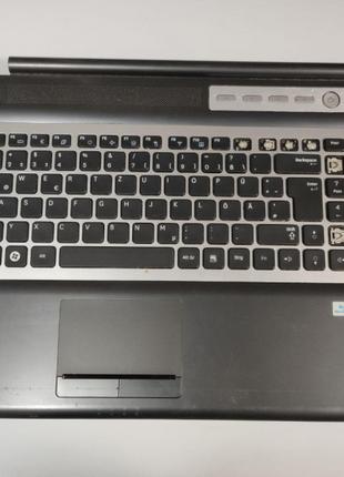 Середня частина корпуса для ноутбука Samsung RF710, RF711, 17....