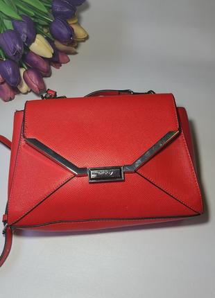 Красная сумка сумочка