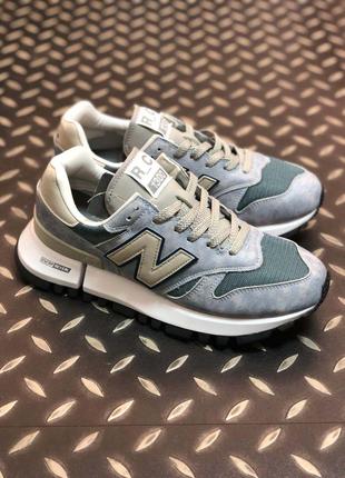 Кроссовки женские New Balance 1300