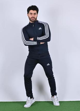 Мужской спортивный костюм Adidas ( Размер S M )