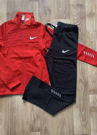Женский спортивный костюм Nike (Размер L XL )