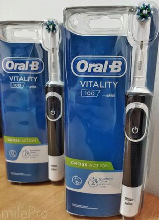 Электрическая зубная щетка Braun Oral-B Vitality 100 Cross Action