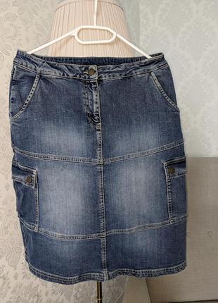 Женская джинсовая юбка миди.