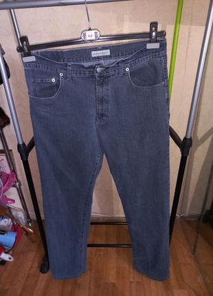 Стрейчевые джинсы с высокой посадкой 52 размер