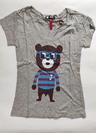 Женская футболка с медведем серая, размер XL