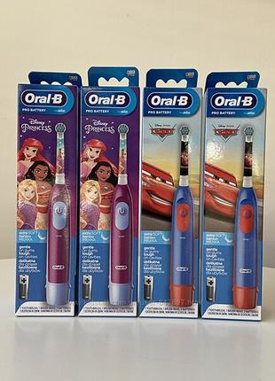 Электрические зубные щетки BRAUN Oral-b DB5 Тачки/принцессы BRAUN