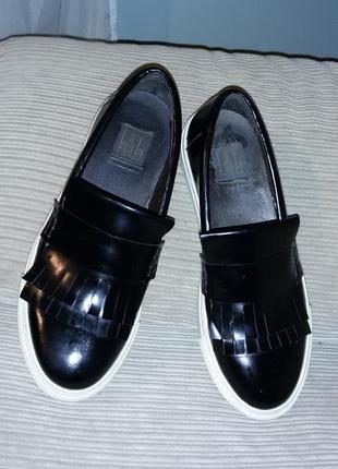 Отличные туфли-лоферы крутого бренда ballibi (дания) размер 40