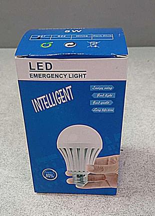 Лампочки Б/У Аварийная LED лампочка с аккумулятором 5 Watt