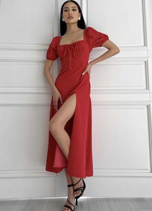 Елегантна літня сукня-міді червоного кольору