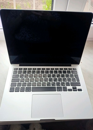 Продам MacBook Pro Retina 13-inch A1425  (МАТРИЦА БИТА)