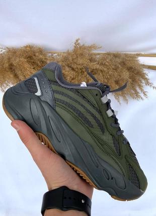 Кроссовки мужские adidas yeezy boost 700 v2 khaki