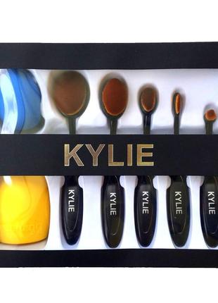 Набор кистей-щеток для макияжа Kylie 5 + 2 спонжа