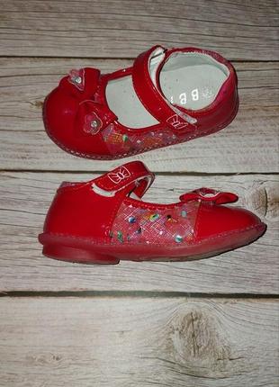 Червоні туфлі для дівчинки красные туфли для девочки 15,5см
